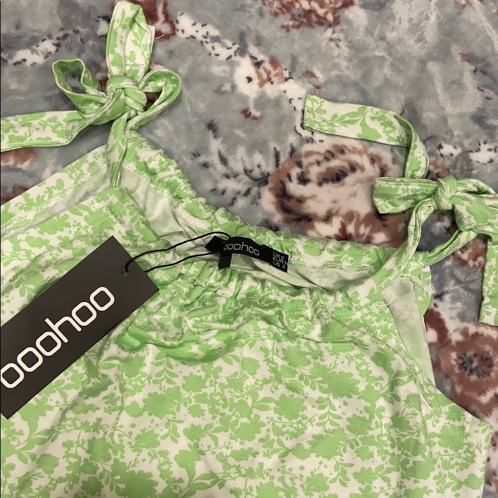 BooHoo Floral Ruffle Dress - Picture 6 of 7